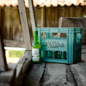 Villacubera Sidra Natural D.O.P. (0,70L) - 12ud: imagen 2
